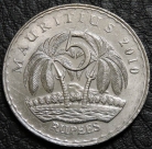 5 рупий 2010 Маврикий. F-XF. На фото образец.