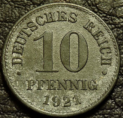 10 пфеннигов 1921 Германия. Монета продается в единственном экземпляре, изображенном на фото.