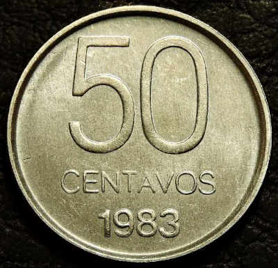 50 сентаво 1983 Аргентина. Монета продается в единственном экземпляре, изображенном на фото.